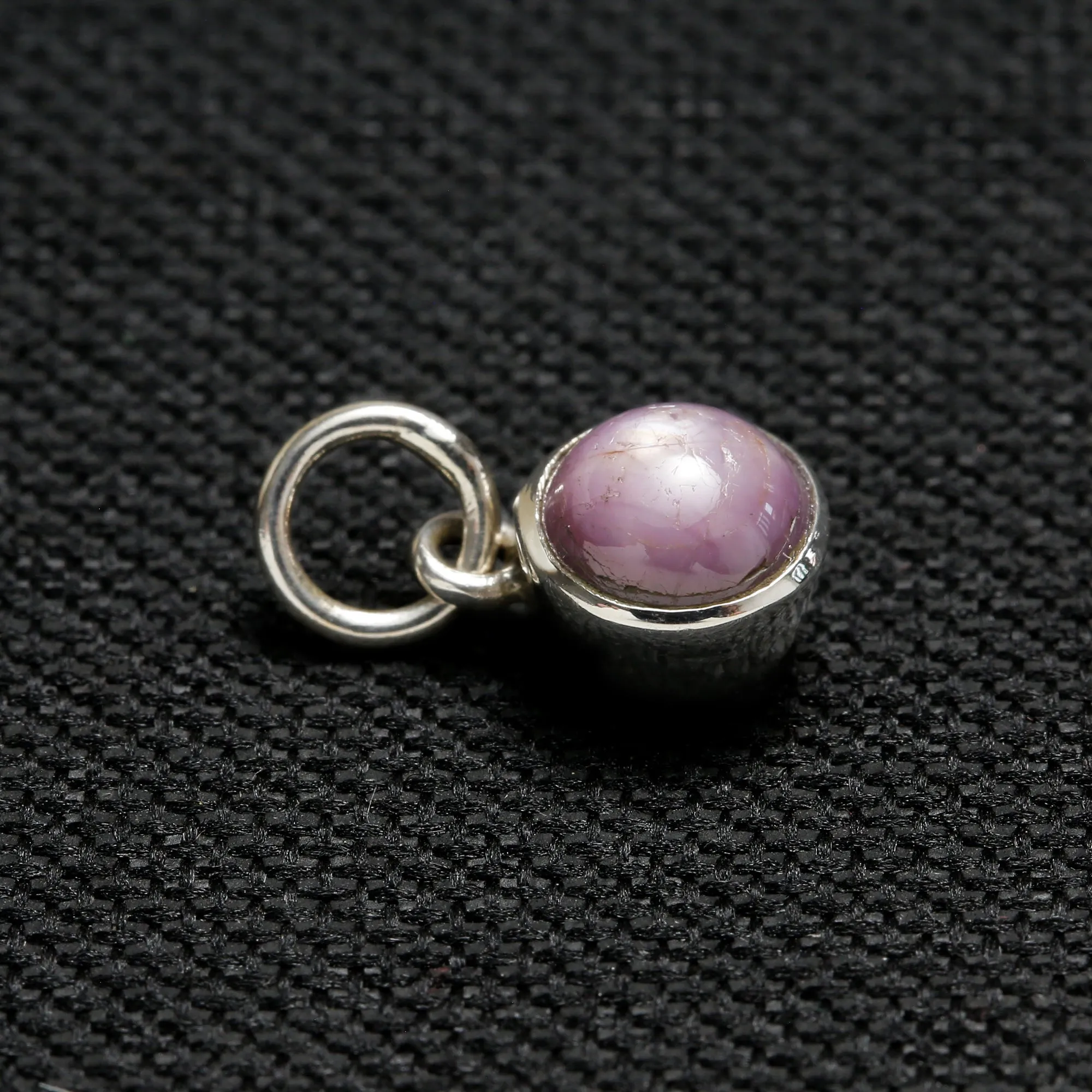 STAR SAPPHIRE 2.3 CT
