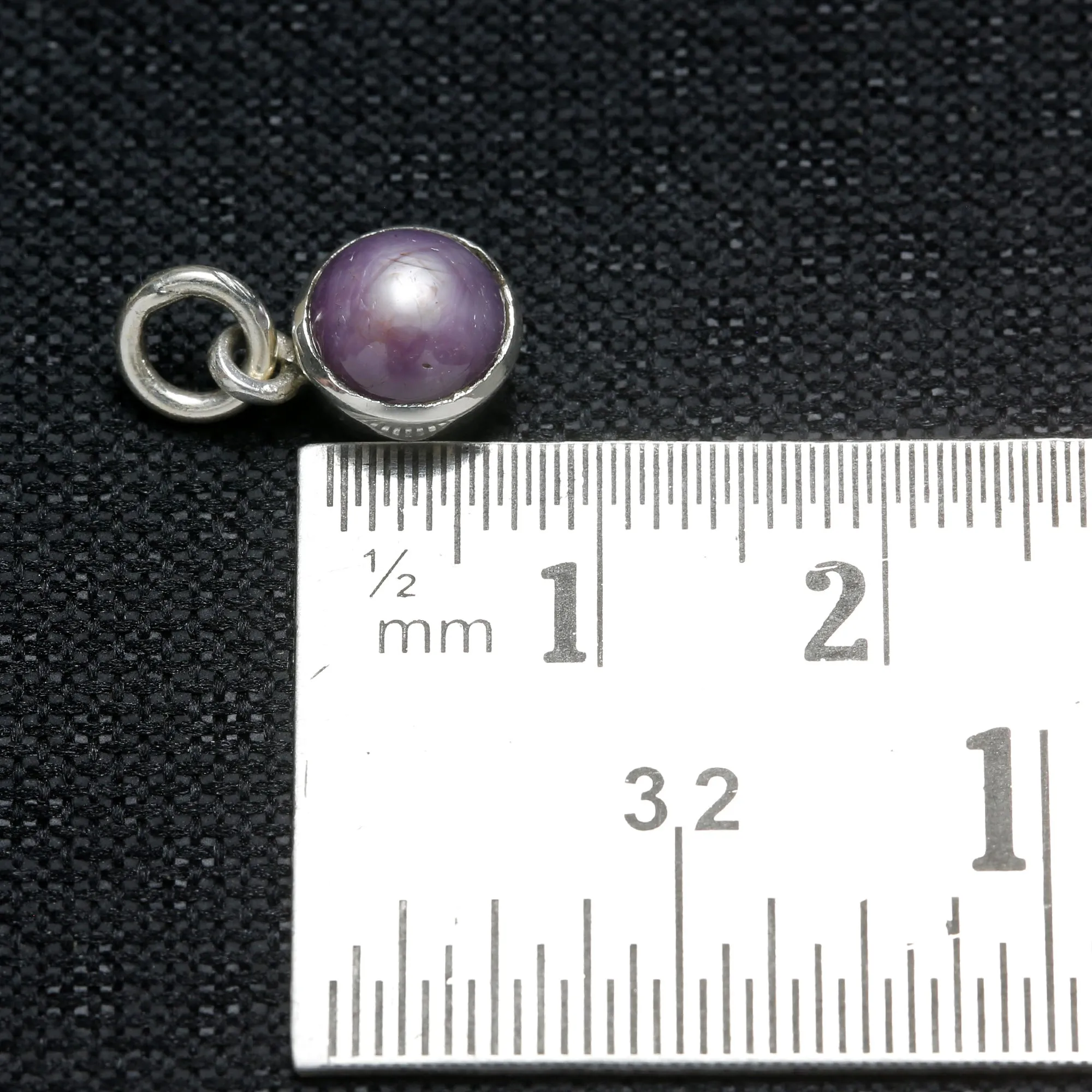 STAR SAPPHIRE 2.4 CT