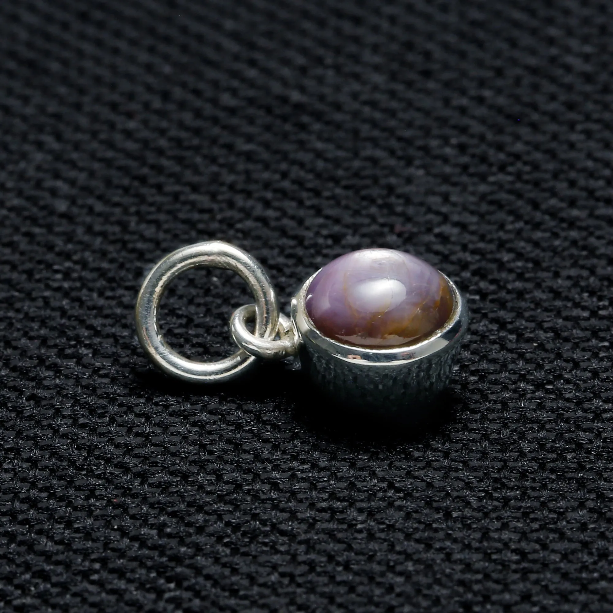 STAR SAPPHIRE 2.6 CT