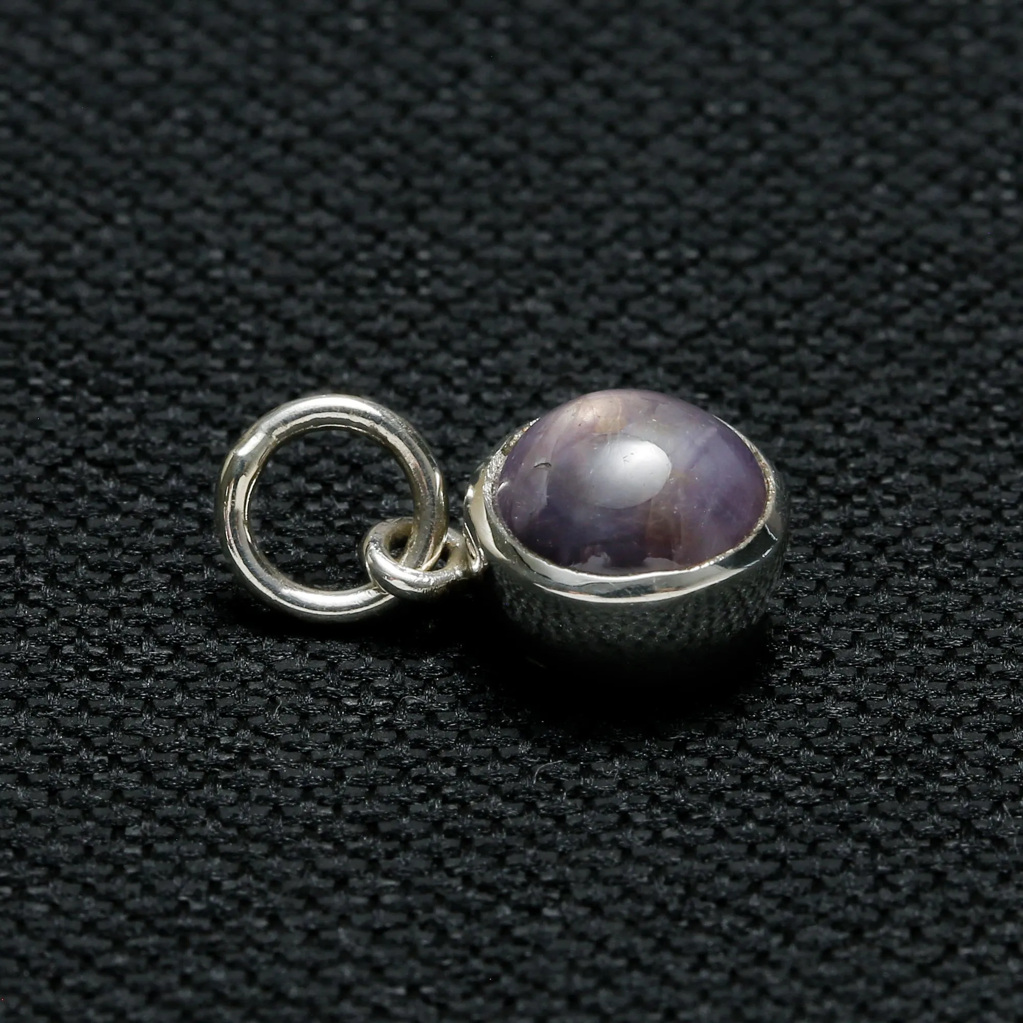 STAR SAPPHIRE 3.8 CT