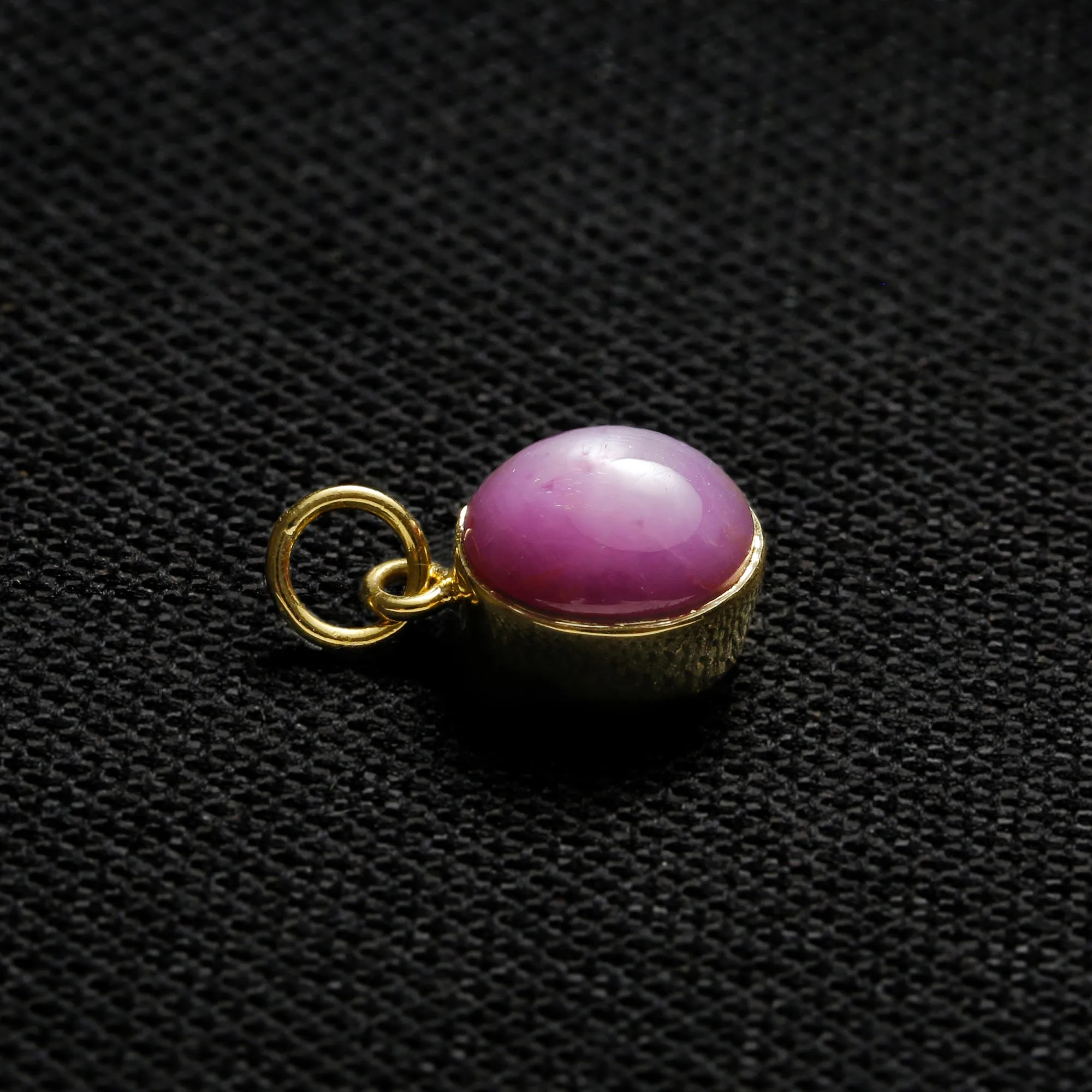 STAR SAPPHIRE 7.7 CT