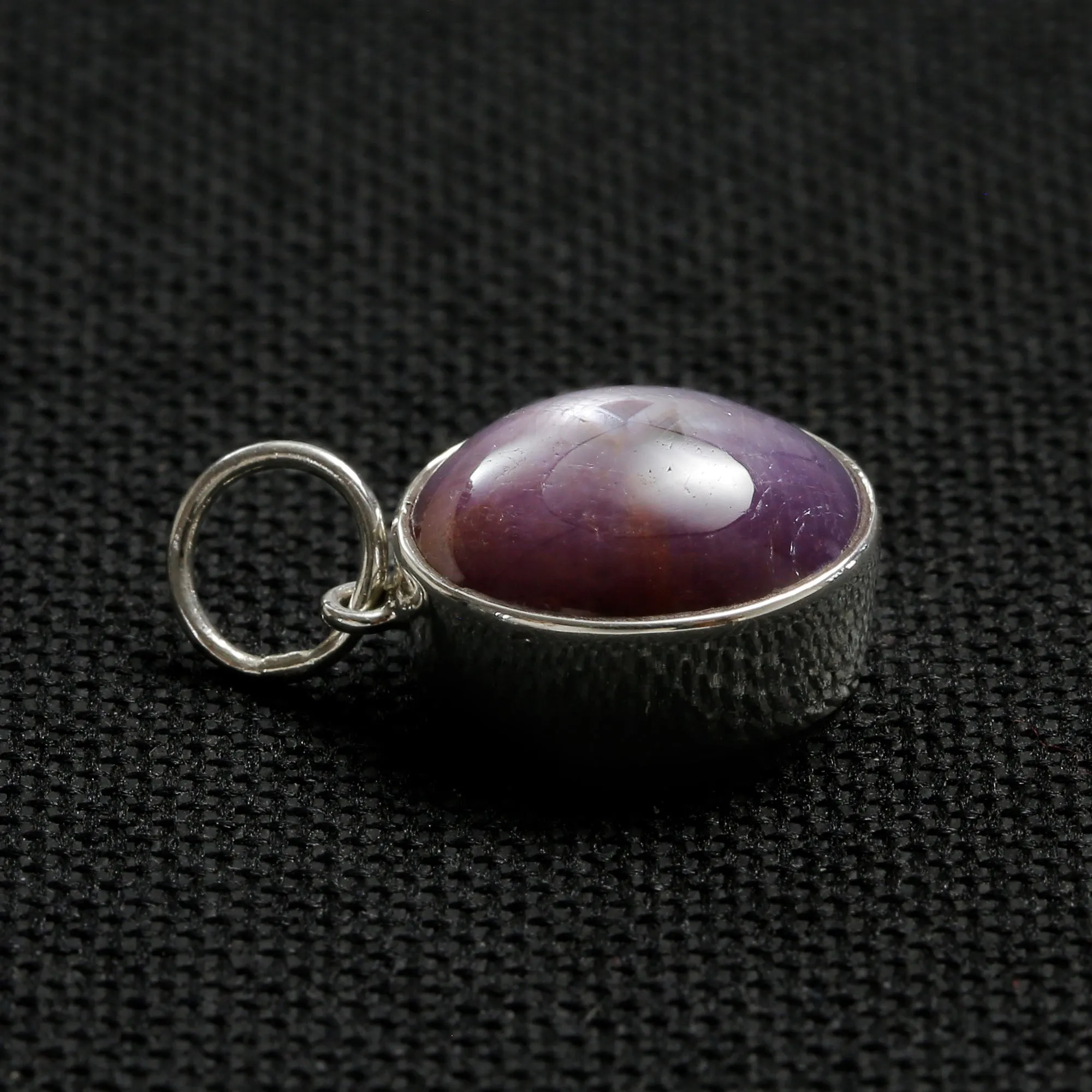 STAR SAPPHIRE 9 - 10 Ct