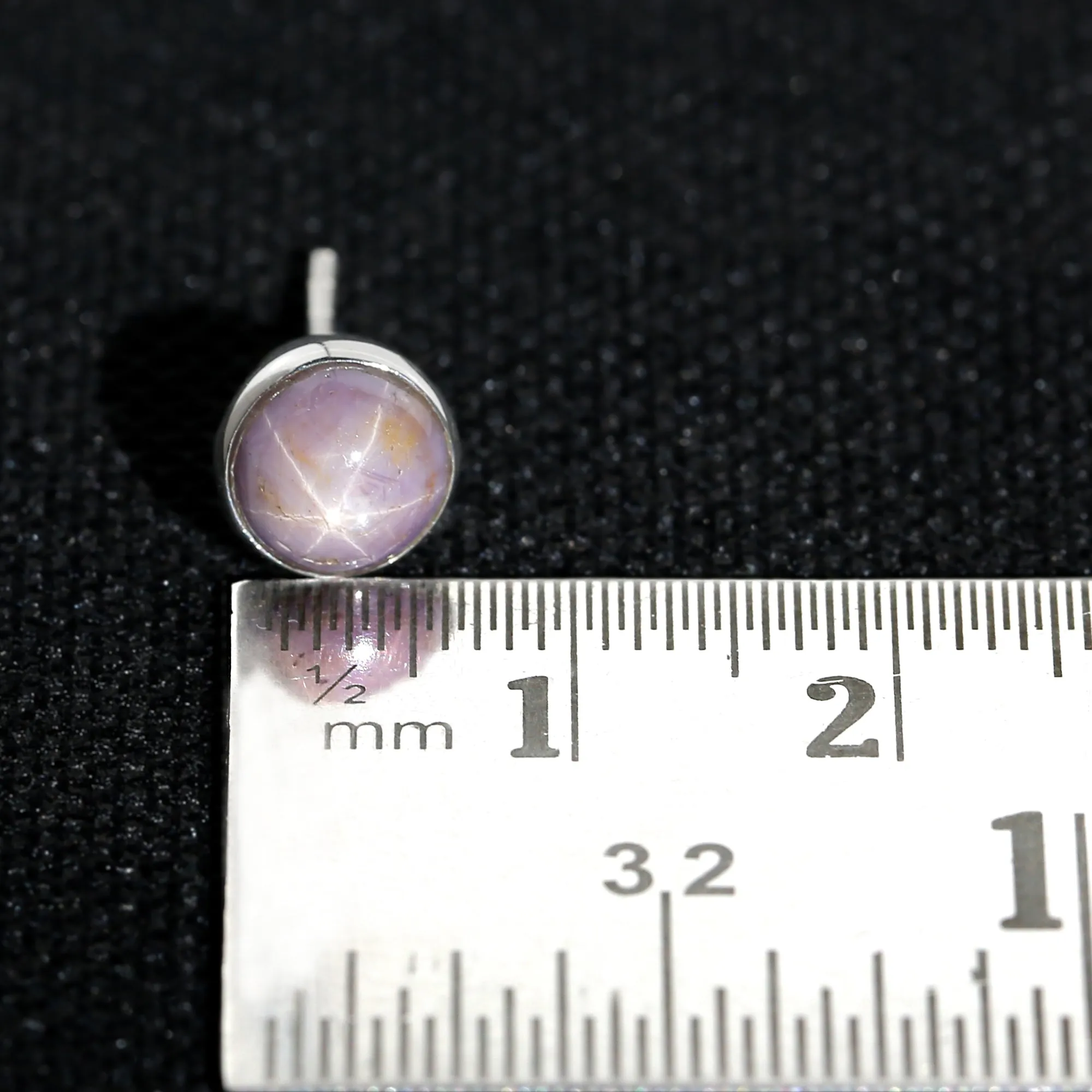 STAR SAPPHIRE STUDS 5.1 CT