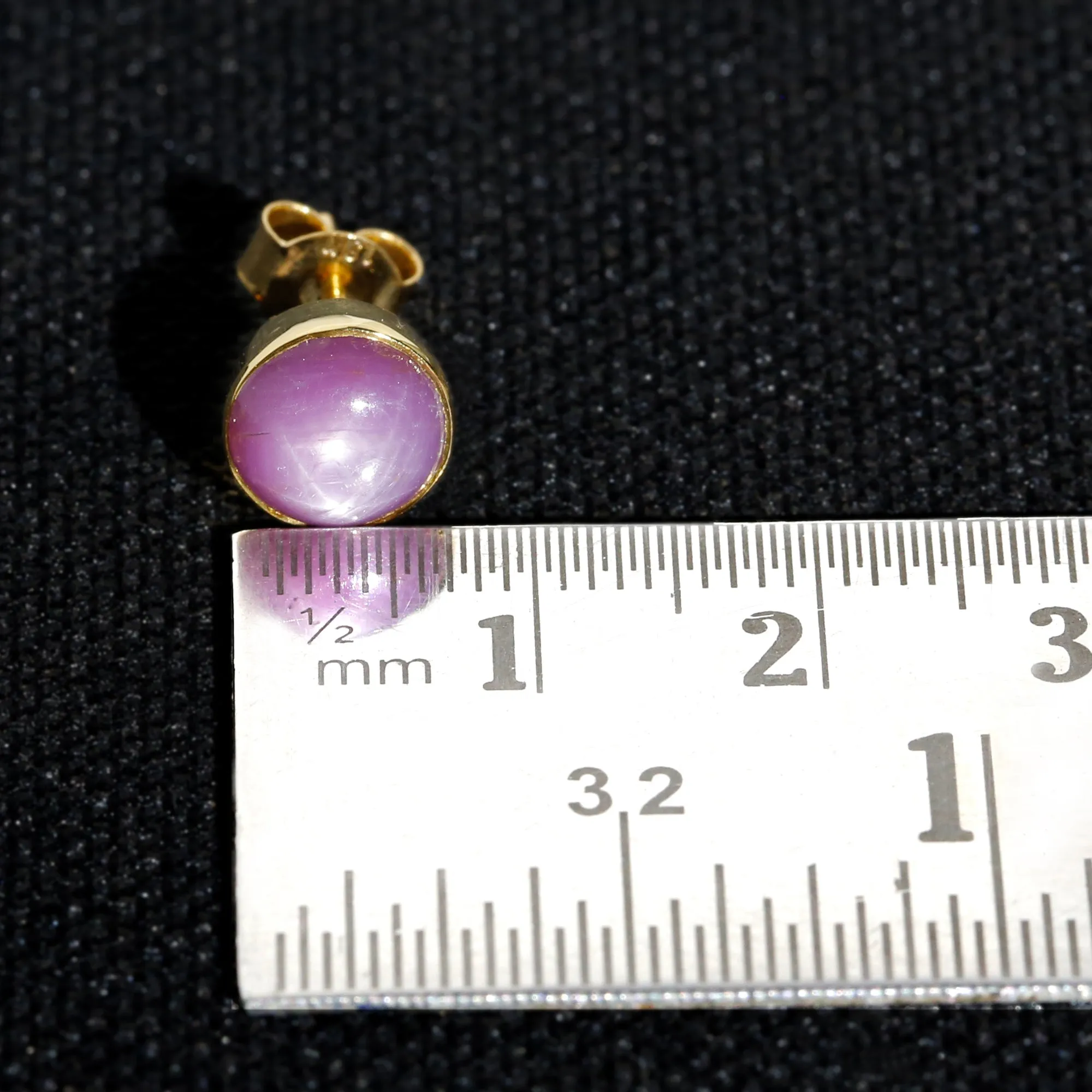 STAR SAPPHIRE STUDS 6CT