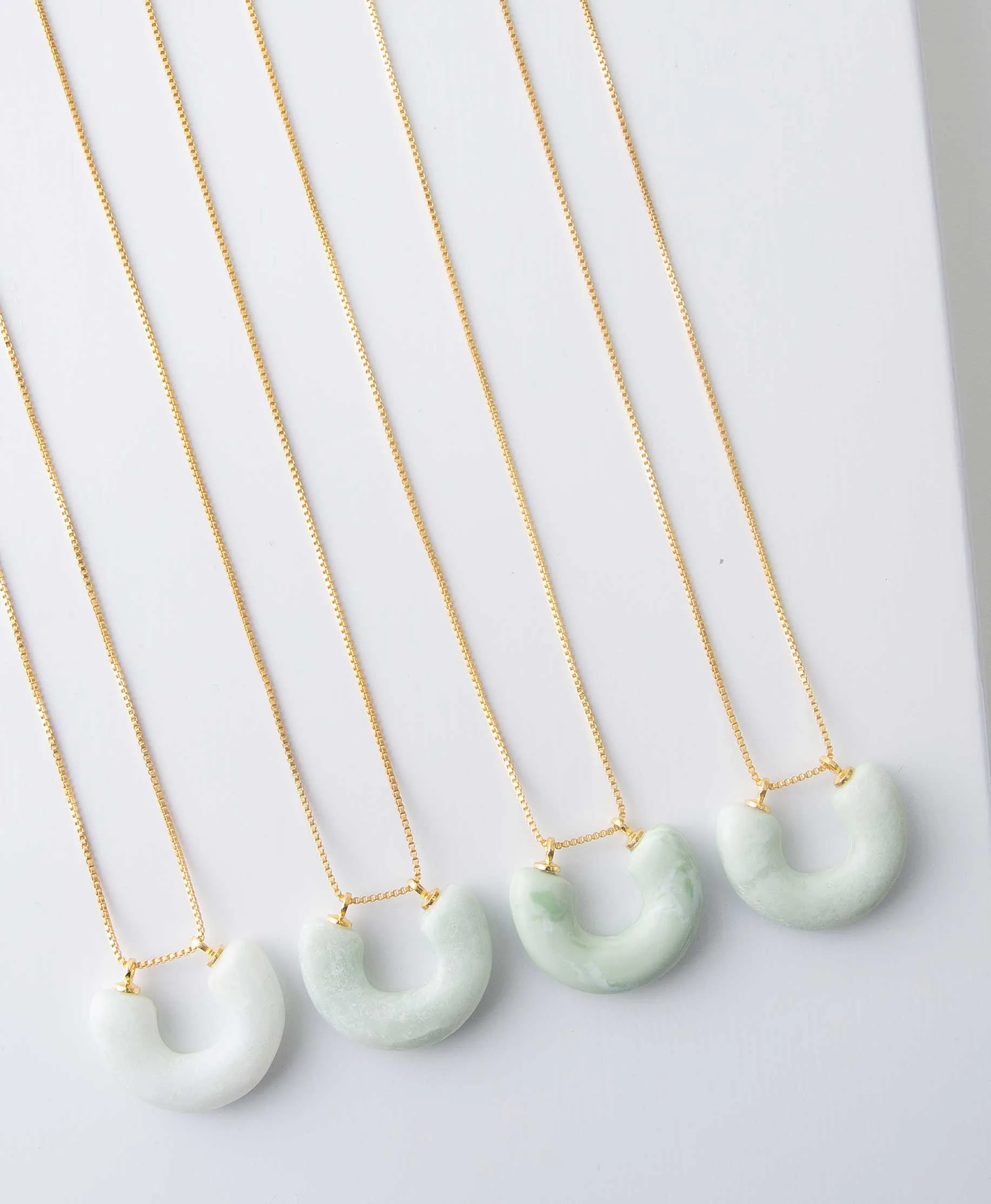 Suspension Necklace