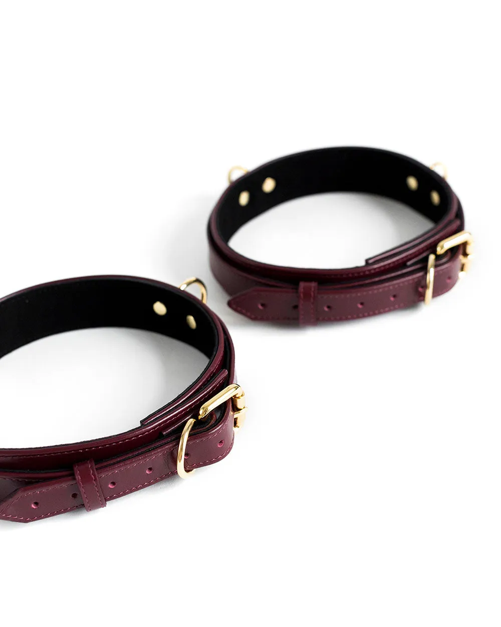 Thigh Cuffs "Dita" Burgundy