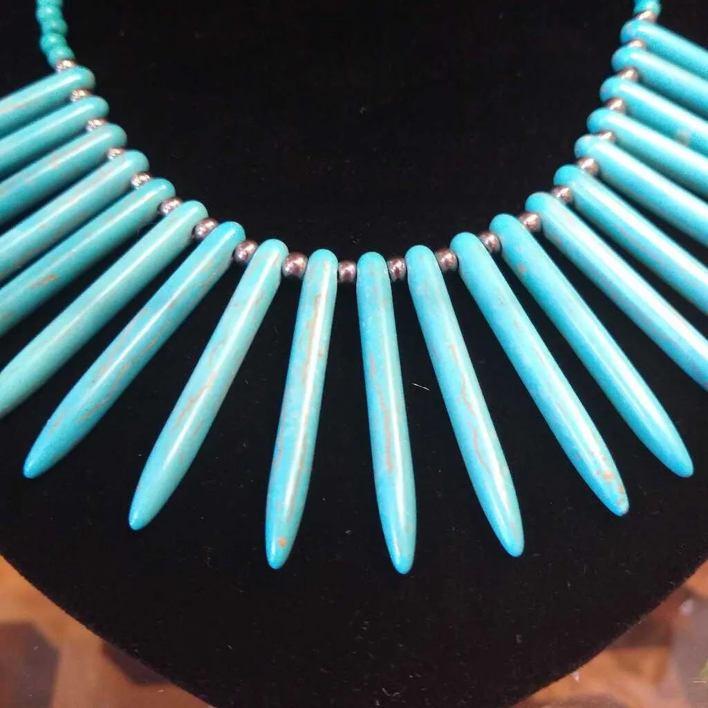 Turquoise Howlite spike necklace