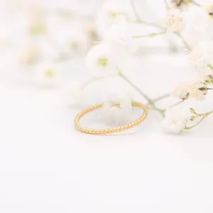 Twist Skinny Ring