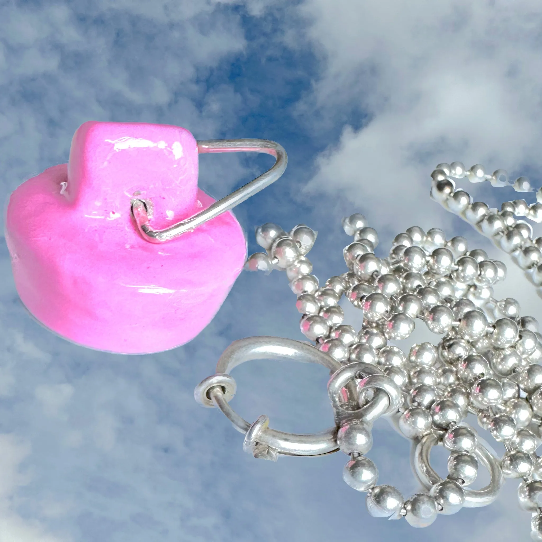 UNSTOPPABLE POP ART PINK SINK STOPPER NECKLACE