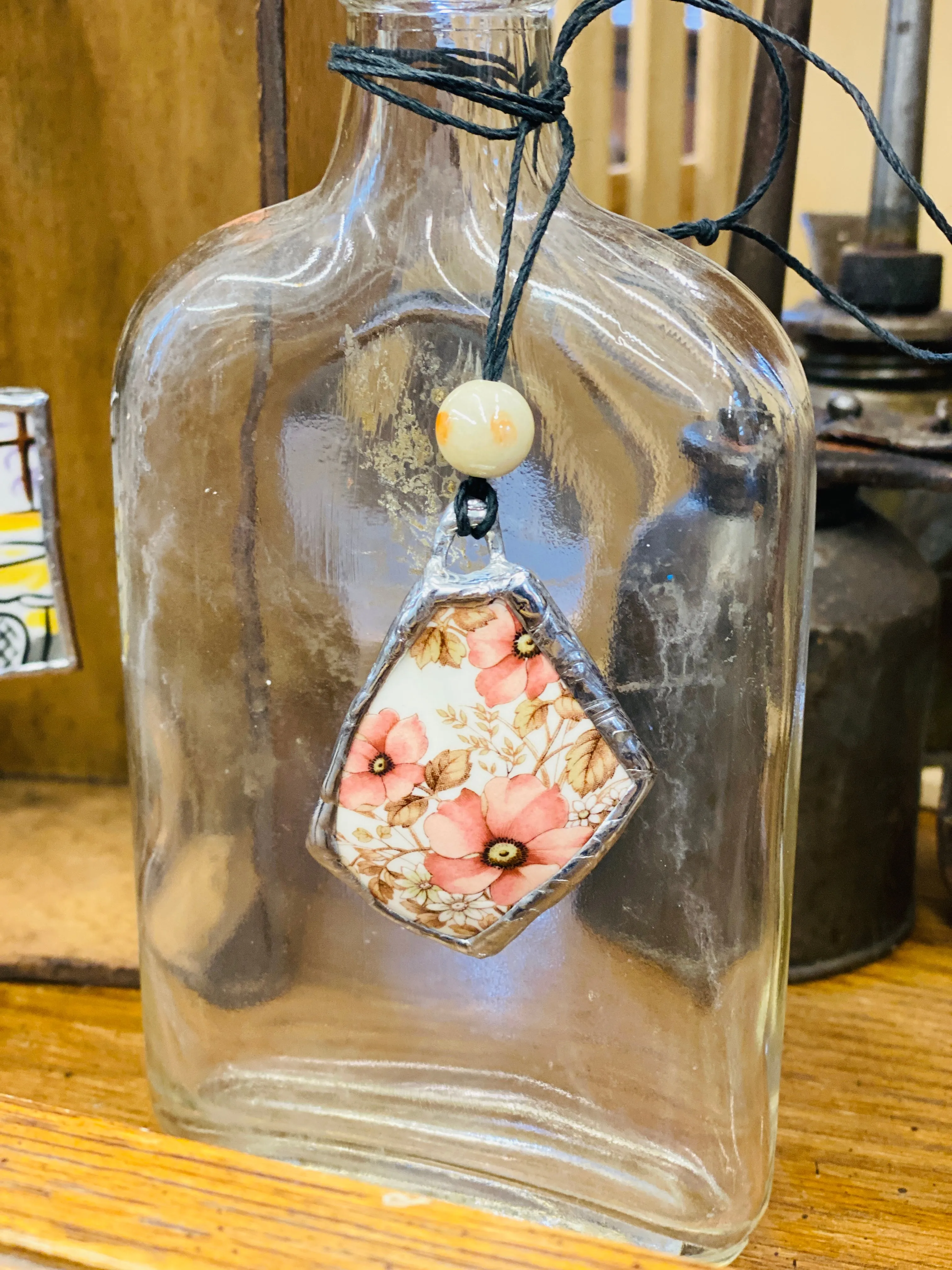Upcycled Porcelain necklaces “unbroken”