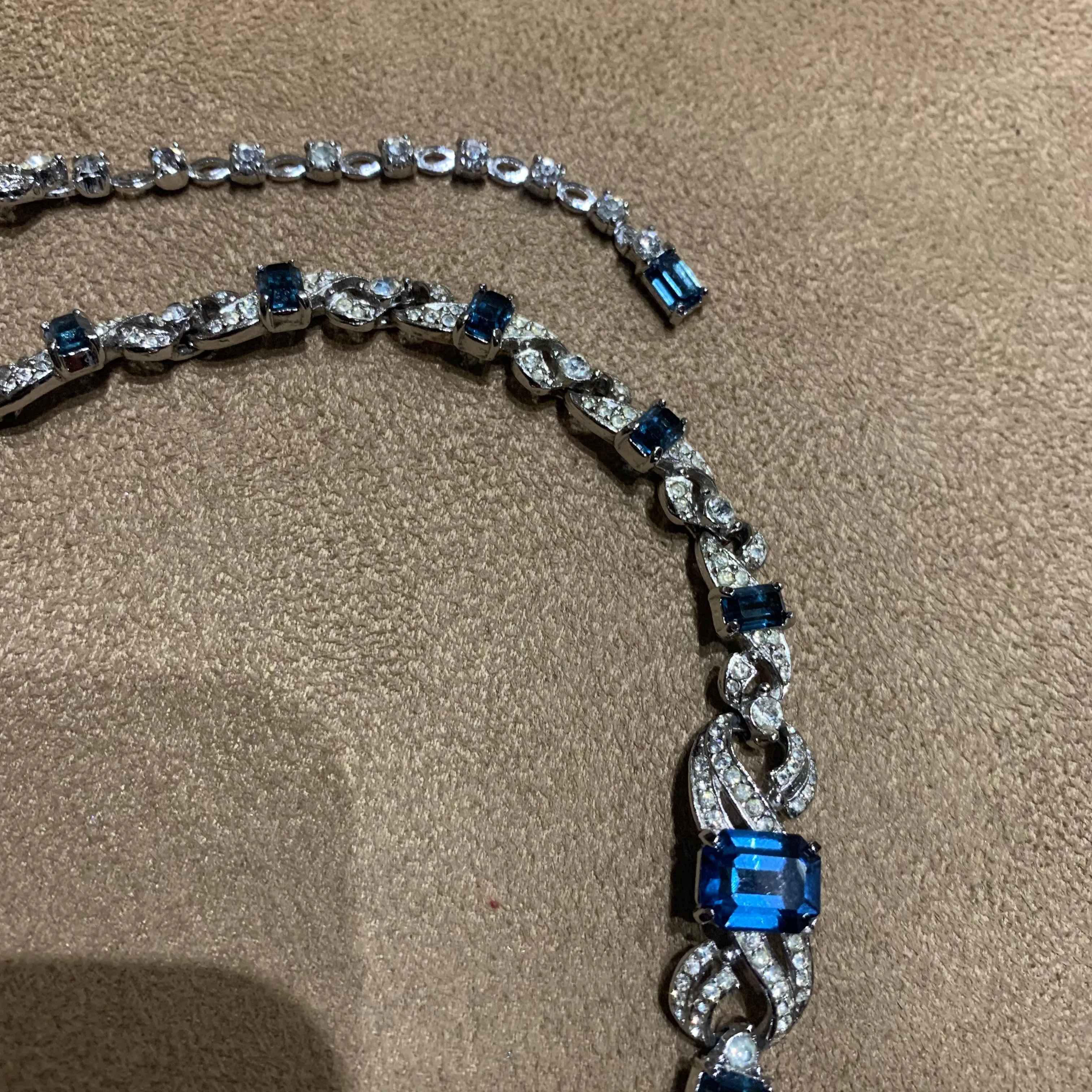 Vintage Sapphire Blue necklace