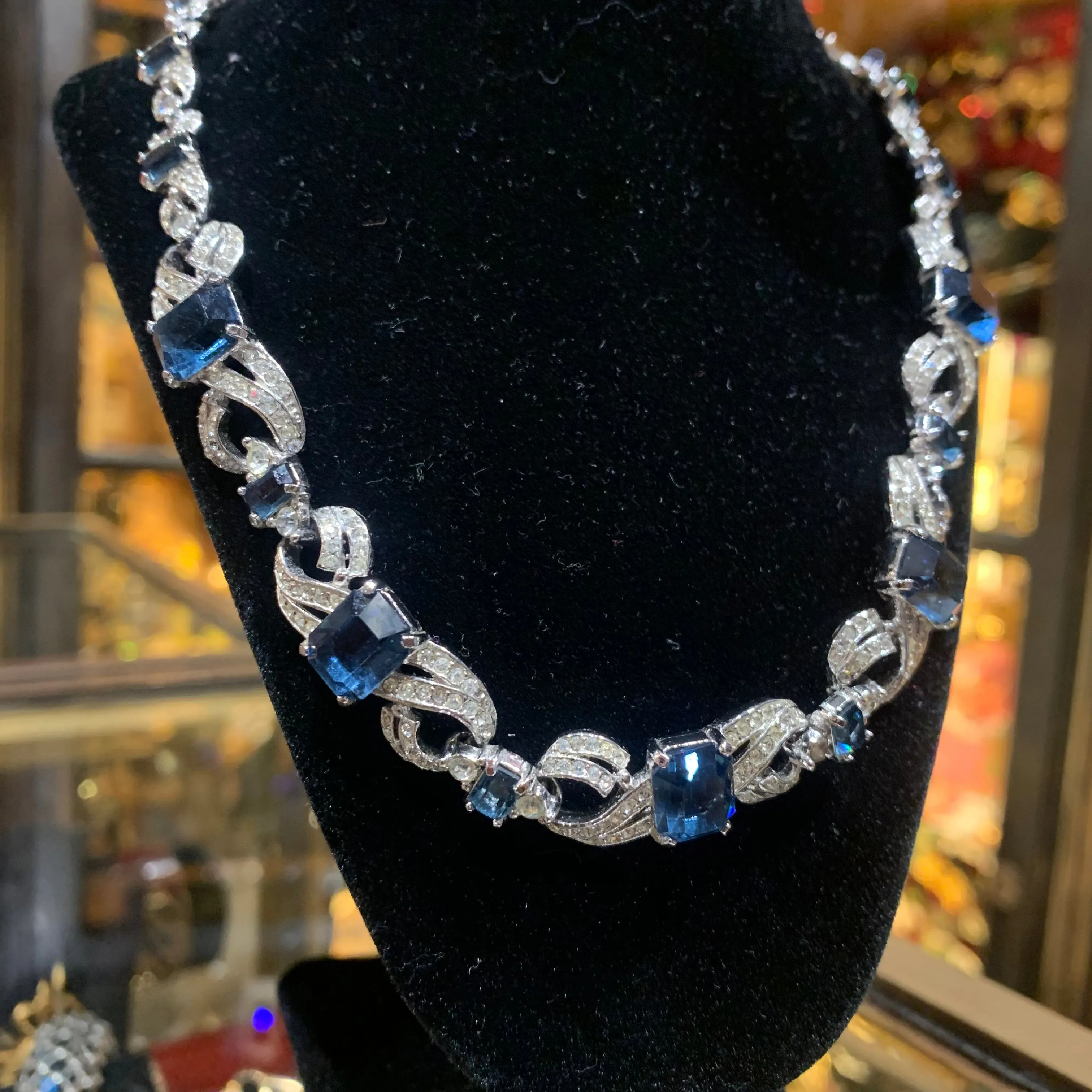 Vintage Sapphire Blue necklace