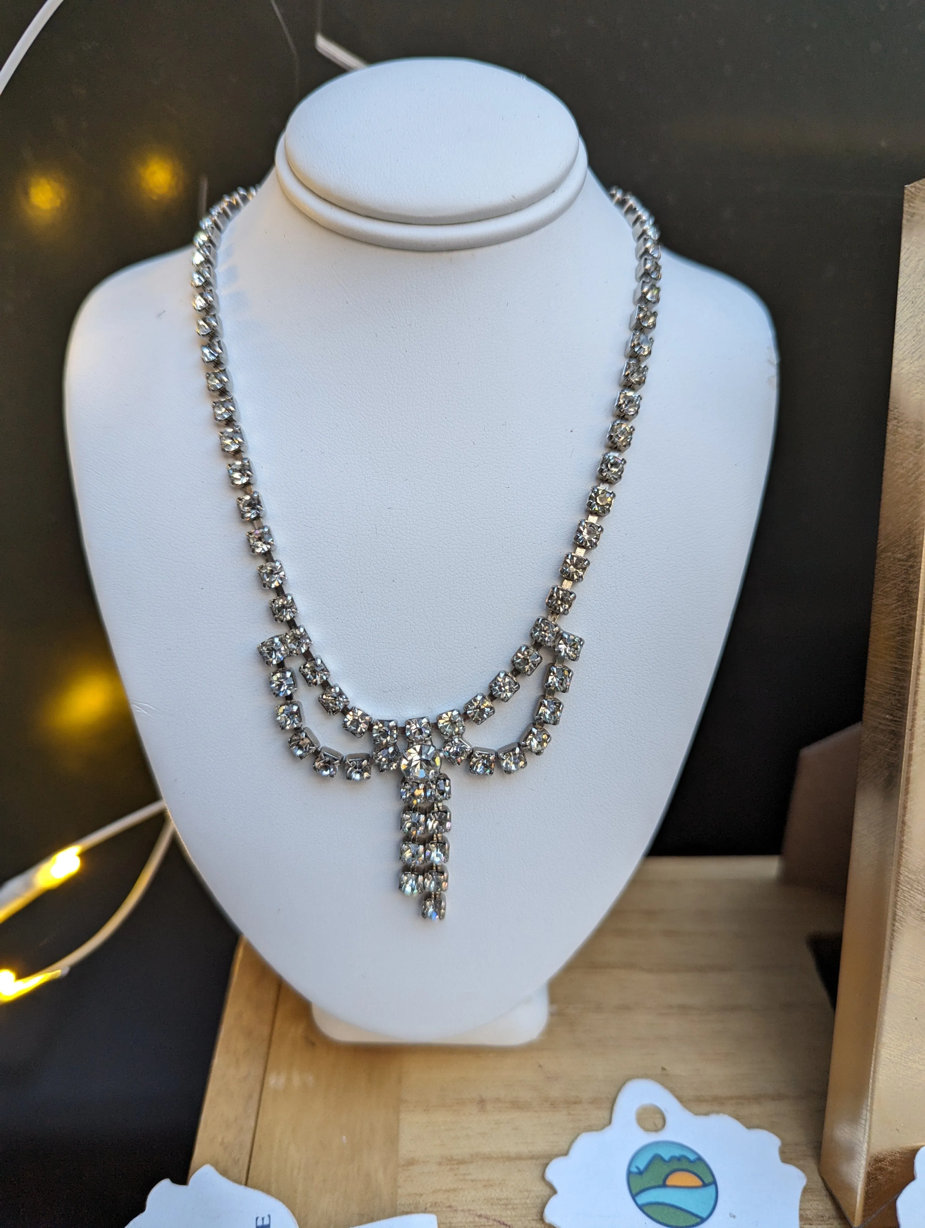 Vintage - Silver Tone Rhinestone Bow Necklace