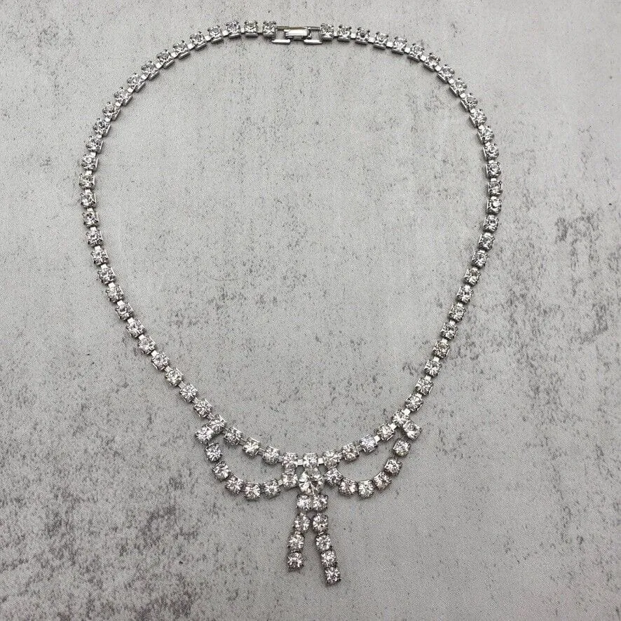 Vintage - Silver Tone Rhinestone Bow Necklace