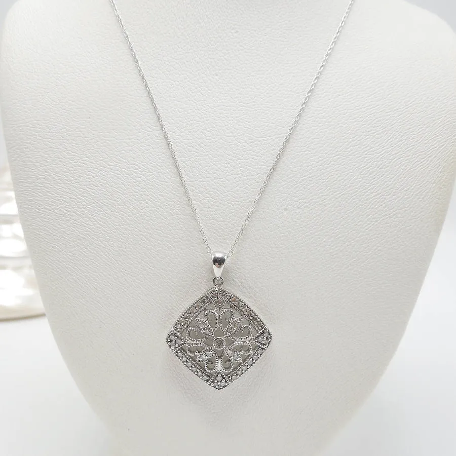 White Gold and Diamond Art Deco Style Filigree Necklace