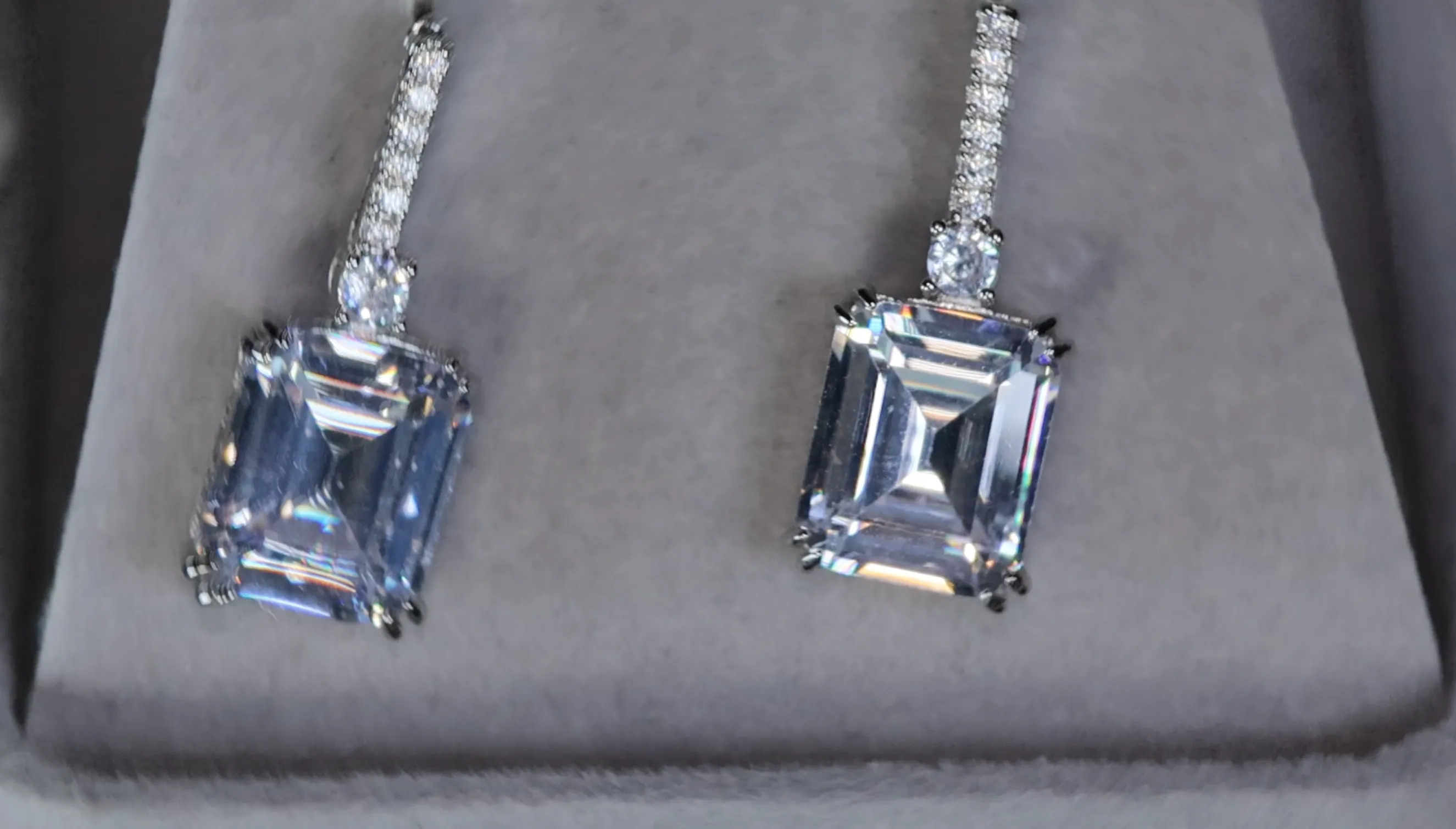 Womens Emerald Cut Diamond Earrings | Womens Diamond Earrings