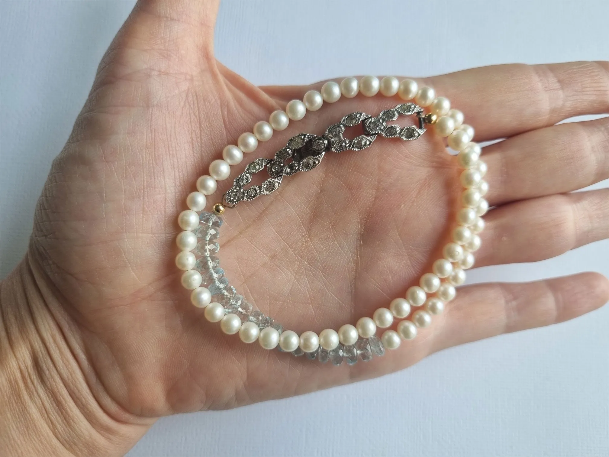 wonder of wonders | Art Deco rhinestone clasp pearl necklace