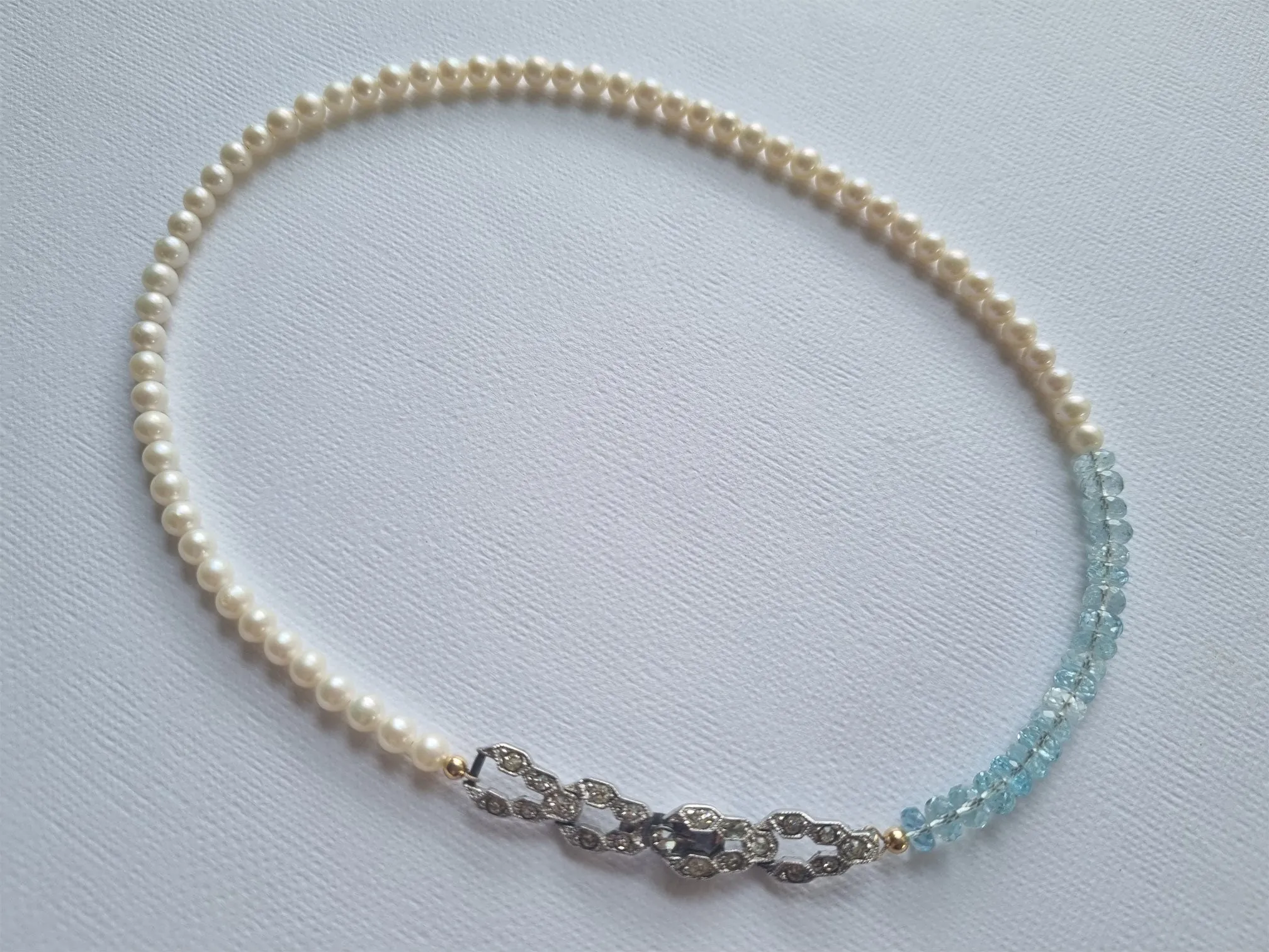wonder of wonders | Art Deco rhinestone clasp pearl necklace